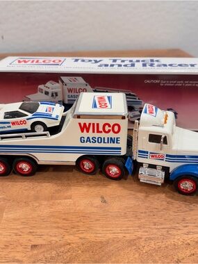 RARE VTG Wilco Gasoline Toy Truck + Friction Racer 1992
